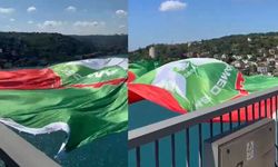 Şampiyon Amedspor'un bayrağı İstanbul'da dalgalandı