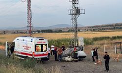 Takla atan otomobilde 3 yaralı
