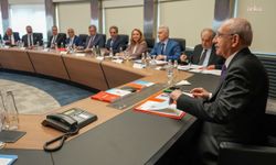 CHP, büyük ayrılıkların ardından olağanüstü toplanma kararı aldı