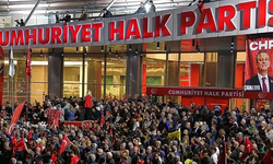 Çok sayıda belediye başkanı ve il yönetimi CHP'den istifa etti