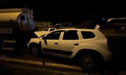 Çınar'da sulama aracına çarpan otomobilde 3 kişi yaralandı
