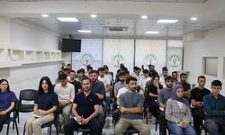 Diyarbakır’da DEM Parti Gençlik Meclisi’nden süreç eğitimi