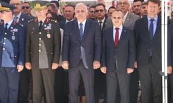Diyarbakır'da 15 Temmuz anması; çok sayıda kişi katıldı