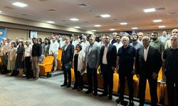 Diyarbakır'da "Toplumsal Barış Süreci ve Dünya Örnekleri" konferansı başladı
