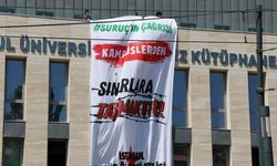 Özgür Öğrenci Meclisi'nden pankartlı eylem