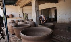 Diyarbakır'da keçi kılı ile yapılan tandırlar tarihe meydan okuyor