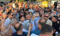 Özgür Özel'den Deniz Göktaş'a destek