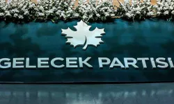 Gelecek Partisi neden kapandı? Ahmet Davutoğlu siyaseti bıraktı mı, AK Parti'ye mi geçiyor?
