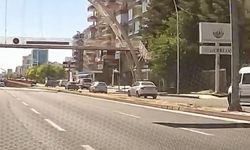 Diyarbakır'da bir kişi üst geçitten düştü