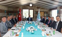 Rektör Eronat, Ahlat’ta istişare toplantısında