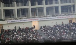 Amedspor maçında stada 'Süreç' pankartı asıldı
