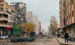 Diyarbakır’da tapu tarihi engel oldu:  Çevik ailesi deprem konutundan yararlanamıyor
