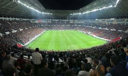 Amedspor'da gözler Beşiktaş maçında; Barikat’tan görsel şov!