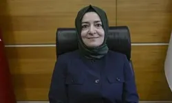 Fatma Betül Sayan Kaya kimdir, kaç yaşında, nereli? AK Parti görevlerinden neden affını istedi?
