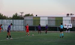 Amedspor Kadın Futbol Takımı 3-0 yendi