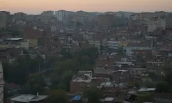 Diyarbakır'da 4 bin kişi ile görüştüler; Herkes çok dikkat etsin kullanım yaşı 9'a indi!