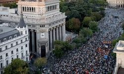 Madrid’de konut krizi protestosu: Binlerce kişi sokağa çıktı
