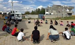 Zarok Ma’nın gezici atölyesi Diyarbakır Çınar’da
