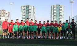 Amedspor Akademisi’nde futbol oynamak istiyordu: İshak bir haftalık deneme sürecine alınacak