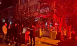 3 katlı binanın zemininde çökme: 40 kişi tahliye edildi