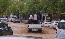 Diyarbakır Ergani’de şiddetli sağanak