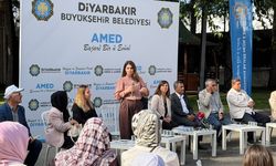 Diyarbakır’da halk buluşmasında konuşan Serra Bucak: Belediyeye 112 bin kişi iş başvurusunda bulundu