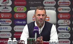 Galatasaray Teknik Direktörü: İkinci yarı çok fazla pozisyon vermeden skoru büyüttük
