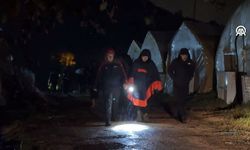 Pendik’te sel felaketi: Otomobildeki 2 kişi kayboldu