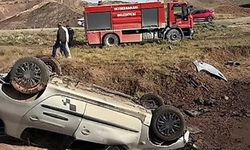 Siirt’te otomobil takla attı, aynı aileden 5 yaralı