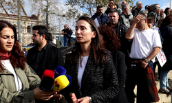 DEM Parti Eş Genel Başkanı Hatimoğulları: Özgür basının merceklerini kapatamazsınız