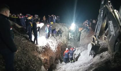 Amasya'daki göçükten acı haber: Toprak altında kalan 2 işçi hayatını kaybetti