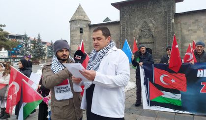 Sağlıkçılar 63 haftadır eylemde