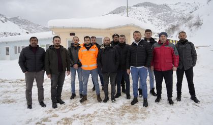 Maaşlarını alamayan 400 maden işçisi grevde