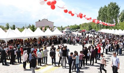 Muş'un Korkut ilçesinde "Lale Festivali"
