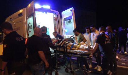 İki motosiklet çarpıştı: 2'si ağır 4 yaralı