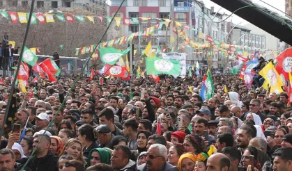 DEM Parti, Van’da büyük bir mitinge hazırlanıyor