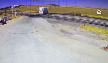 Diyarbakır’da 1 kişinin öldüğü feci kaza kameralara yansıdı