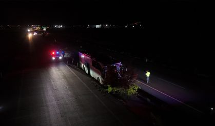 Yolcu otobüsü kaza yaptı: 1 ölü, 13 yaralı