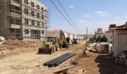 Diyarbakır’da Ergani’de 350 metelik hat, okula nefes aldırdı