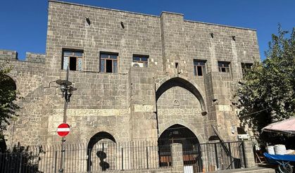 Diyarbakır’da cemaatin abdest alamadığı tek camide isyan!