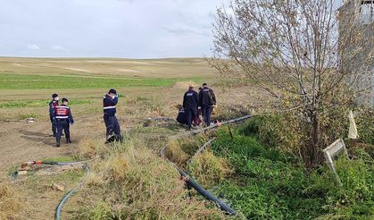 Fosseptik çukuruna düşen 2 kişi öldü