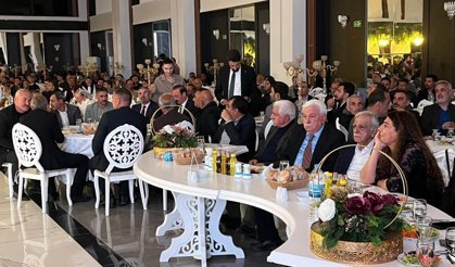 Türedi ve Karahanlı ailelerinin mutlu günü