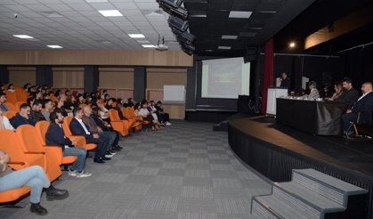 Diyarbakır’da uzmanlar mesleki deneyimlerini paylaştı