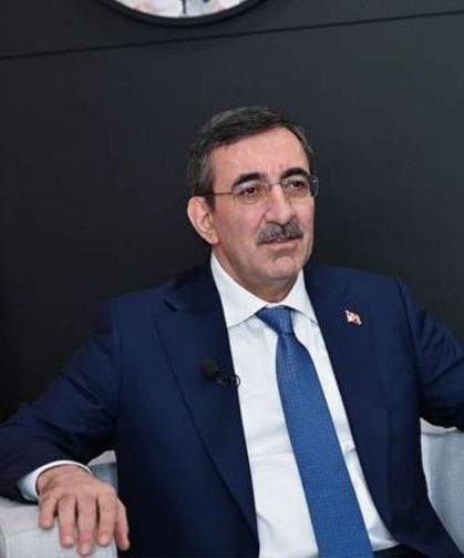 Cumhurbaşkanı Yardımcısı Tahran'da