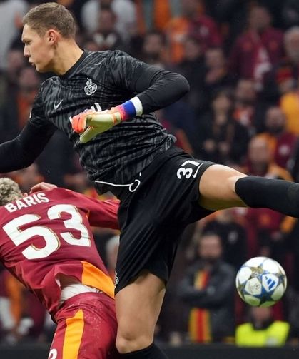 Şampiyonlar Ligi’nde Galatasaray kendi evinde yara aldı