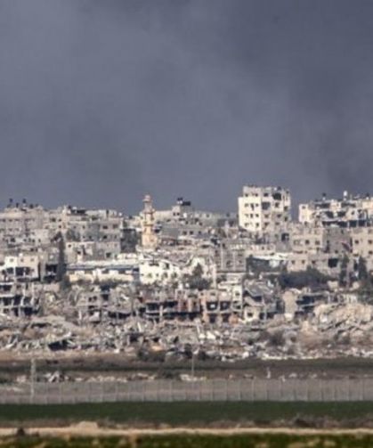 Gazze’de mülteci kampında 14 kişinin cenazesine ulaşıldı