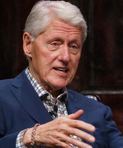 Clinton:  Hiçbir şey görmedim, yanlış bir şey yapmadım