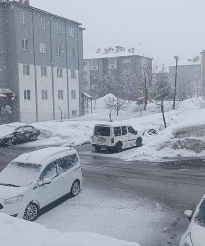 Bitlis’te kar yağışı