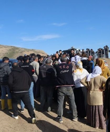 Diyarbakır Barosu mahalleliye şiddete suç duyurusunda bulunacak