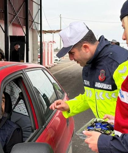 Diyarbakır'da jandarmadan bayram öncesi trafik denetimi
